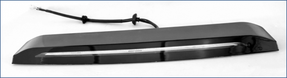 小鵬新能源汽車高位制動燈 小鵬新能源汽車高位制動燈